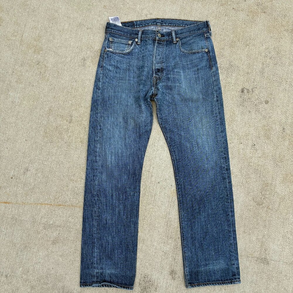 Levi's 501 straight leg blue distressed denim